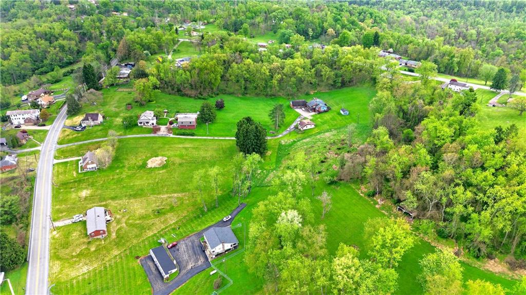 692 Simpson Howell Road Elizabeth, PA 15037 - Photo 7 of 44