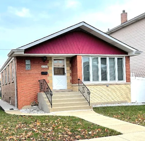 $467,500 | 6129 South Parkside Avenue, Chicago, IL 60638