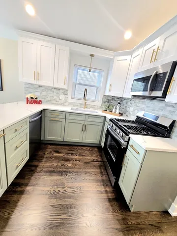 $467,500 | 6129 South Parkside Avenue, Chicago, IL 60638