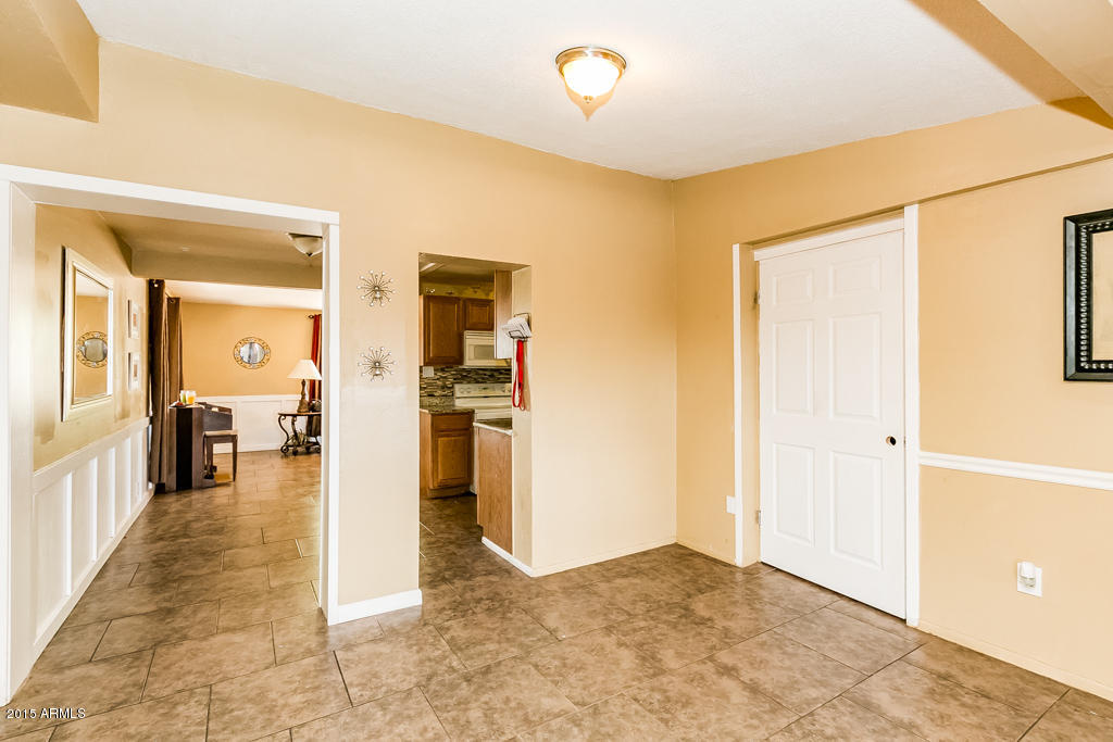 1833 East Coronado Road Phoenix, AZ 85006 - Photo 11 of 27 1833_E_Coronado_Rd_AZ-23