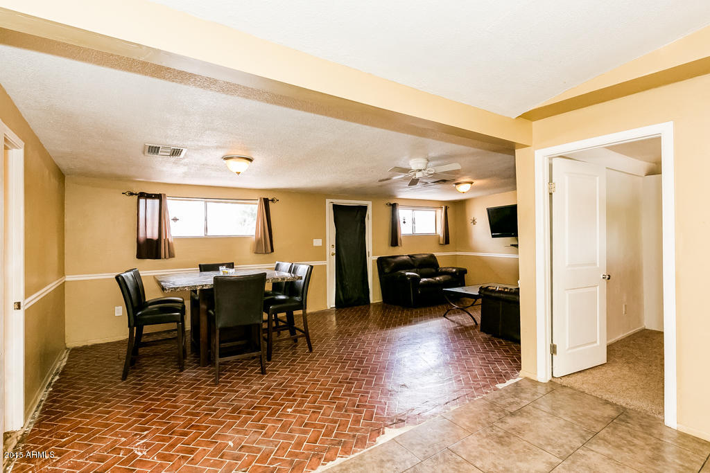 1833 East Coronado Road Phoenix, AZ 85006 - Photo 12 of 27 1833_E_Coronado_Rd_AZ-24