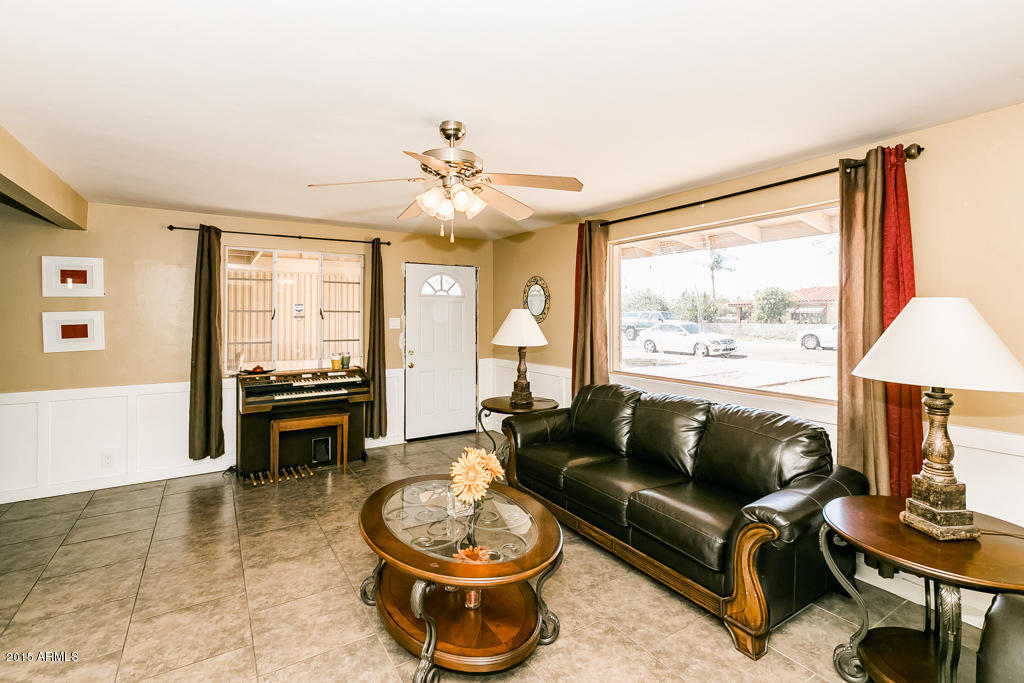 1833 East Coronado Road Phoenix, AZ 85006 - Photo 4 of 27 1833_E_Coronado_Rd_AZ-6