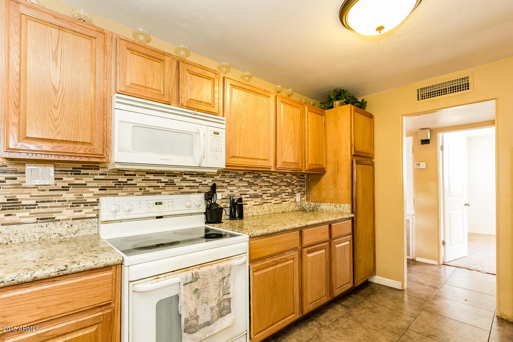 1833 East Coronado Road Phoenix, AZ 85006 - Photo 7 of 27 1833_E_Coronado_Rd_AZ-9