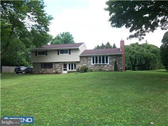 1355 Harris Road Dresher, PA 19025 - Photo 1 of 12 Exterior Front