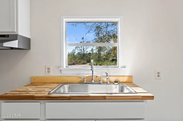 $234,900 | 18300 Kayla Court, Fountain, FL 32438