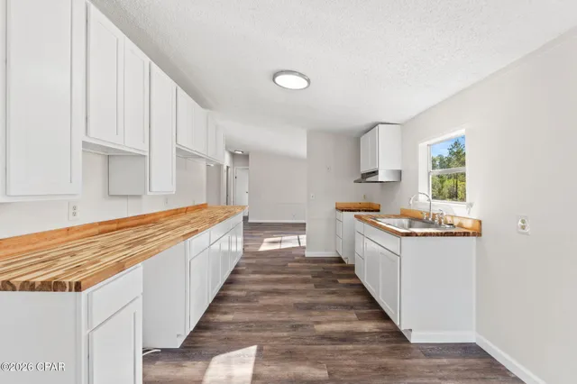 $234,900 | 18300 Kayla Court, Fountain, FL 32438