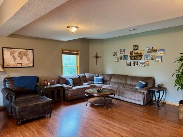 $470,000 | 7127 Karen Road, Trimble, MO 64492