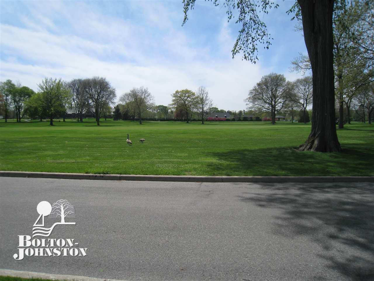 248 Provencal Road Grosse Pointe, MI 48236 - Photo 3 of 25 31353660-2.JPG