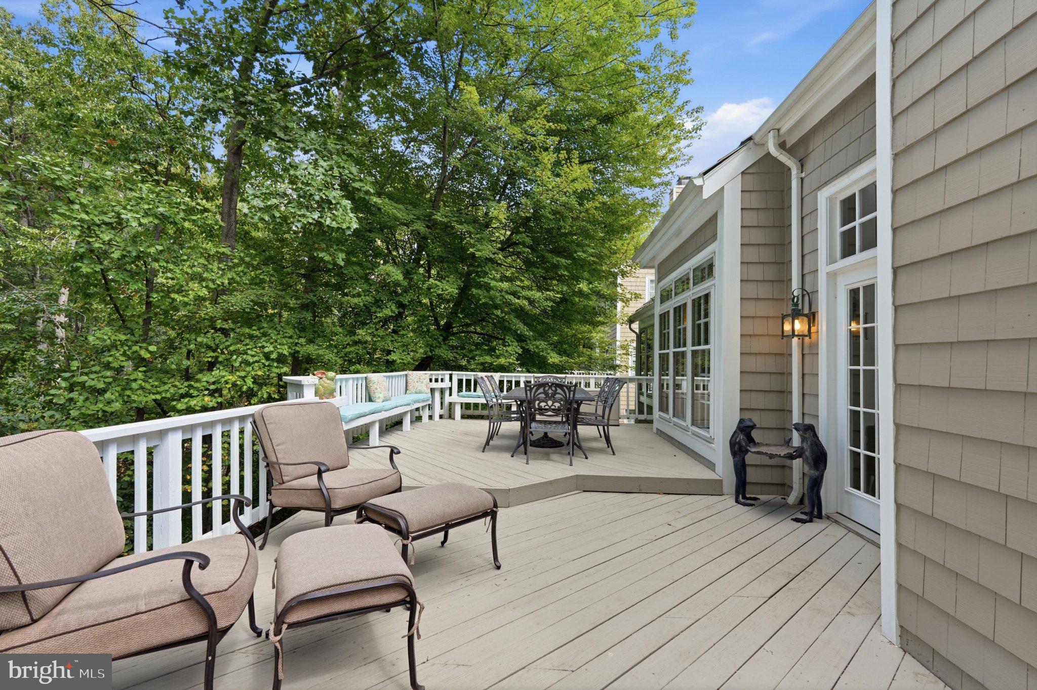 1252 Lamplighter Way Reston, VA 20194 - Photo 48 of 51 Gallery Image 48