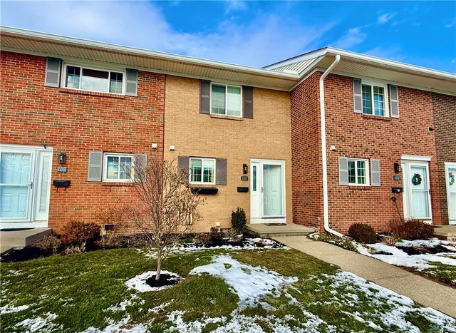 $295,000 | 107 Holiday Harbour, Canandaigua City, NY 14424