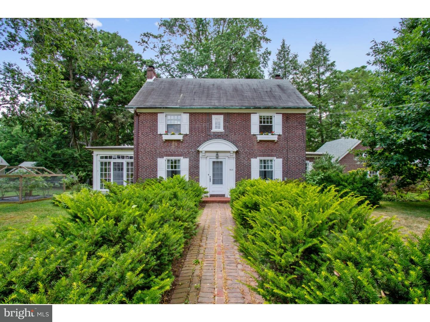 903 South Providence Road Wallingford, PA 19086 - Photo 1 of 25 Exterior Front