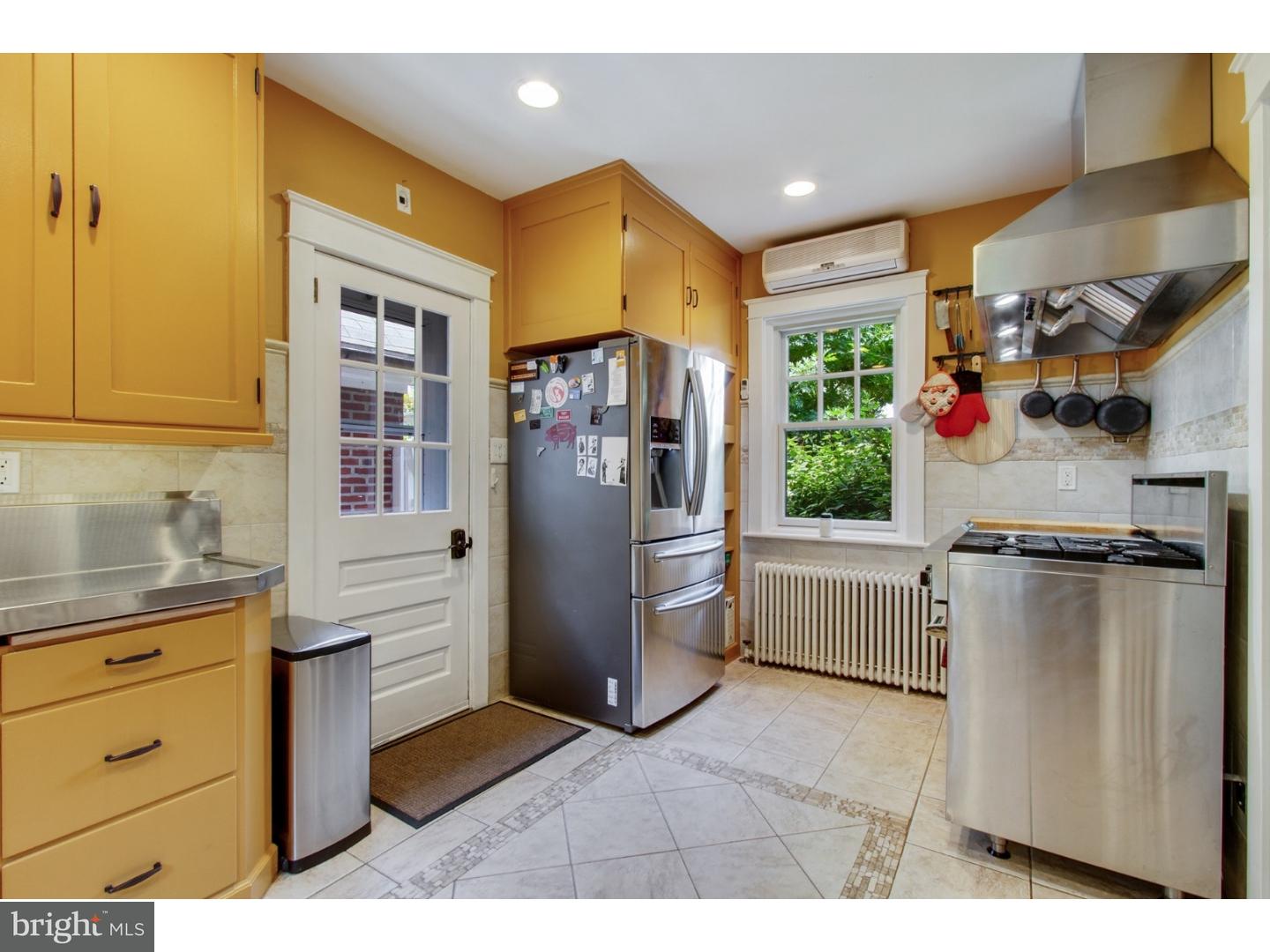903 South Providence Road Wallingford, PA 19086 - Photo 5 of 25 Kitchen