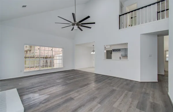 $375,000 | 2106 Spyglass Drive, League City, TX 77573