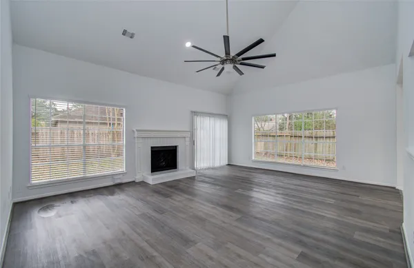 $375,000 | 2106 Spyglass Drive, League City, TX 77573