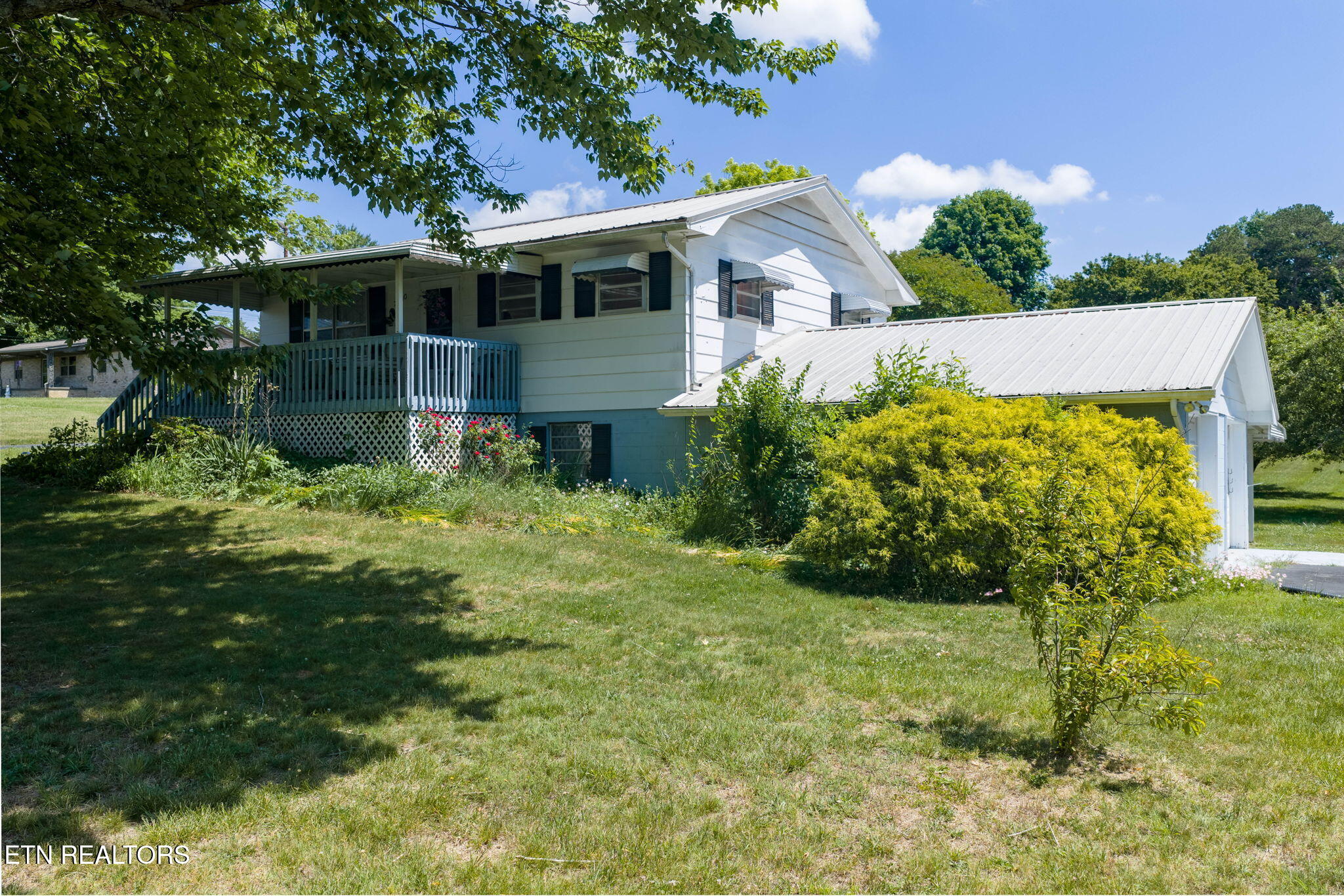 7700 Tazewell Pike Corryton, TN 37721 - Photo 5 of 32 30-web-or-mls-7700 Tazwell--8