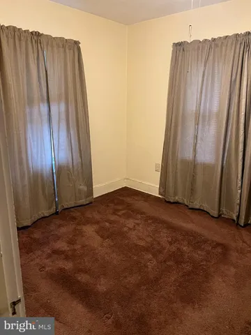 $1,800 | 2281 West Garden Road, Vineland, NJ 08360