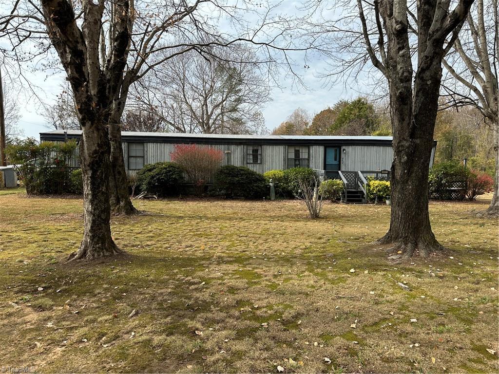 4832 Vienna Dozier Road Pfafftown, NC 27040 - Photo 1 of 46