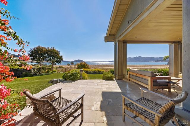 $6,970,000 | 448 Greenwood Beach Road, Tiburon, CA 94920