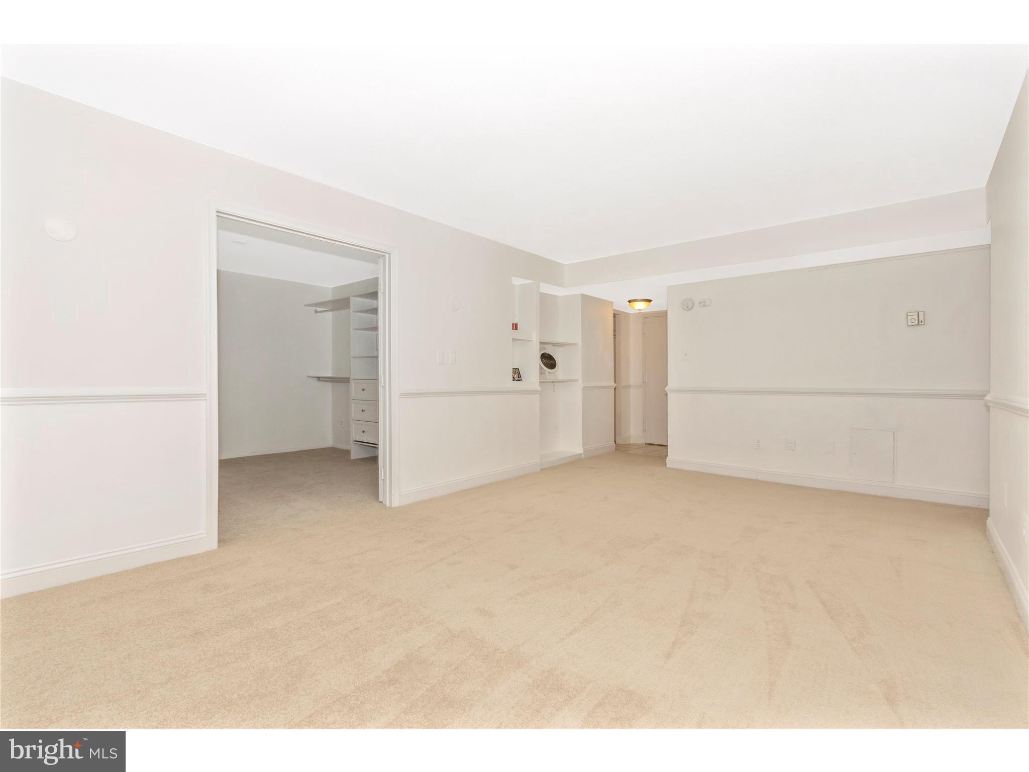 1836 Metzerott Road, Unit 510 Adelphi, MD 20783 - Photo 15 of 52 Living Room