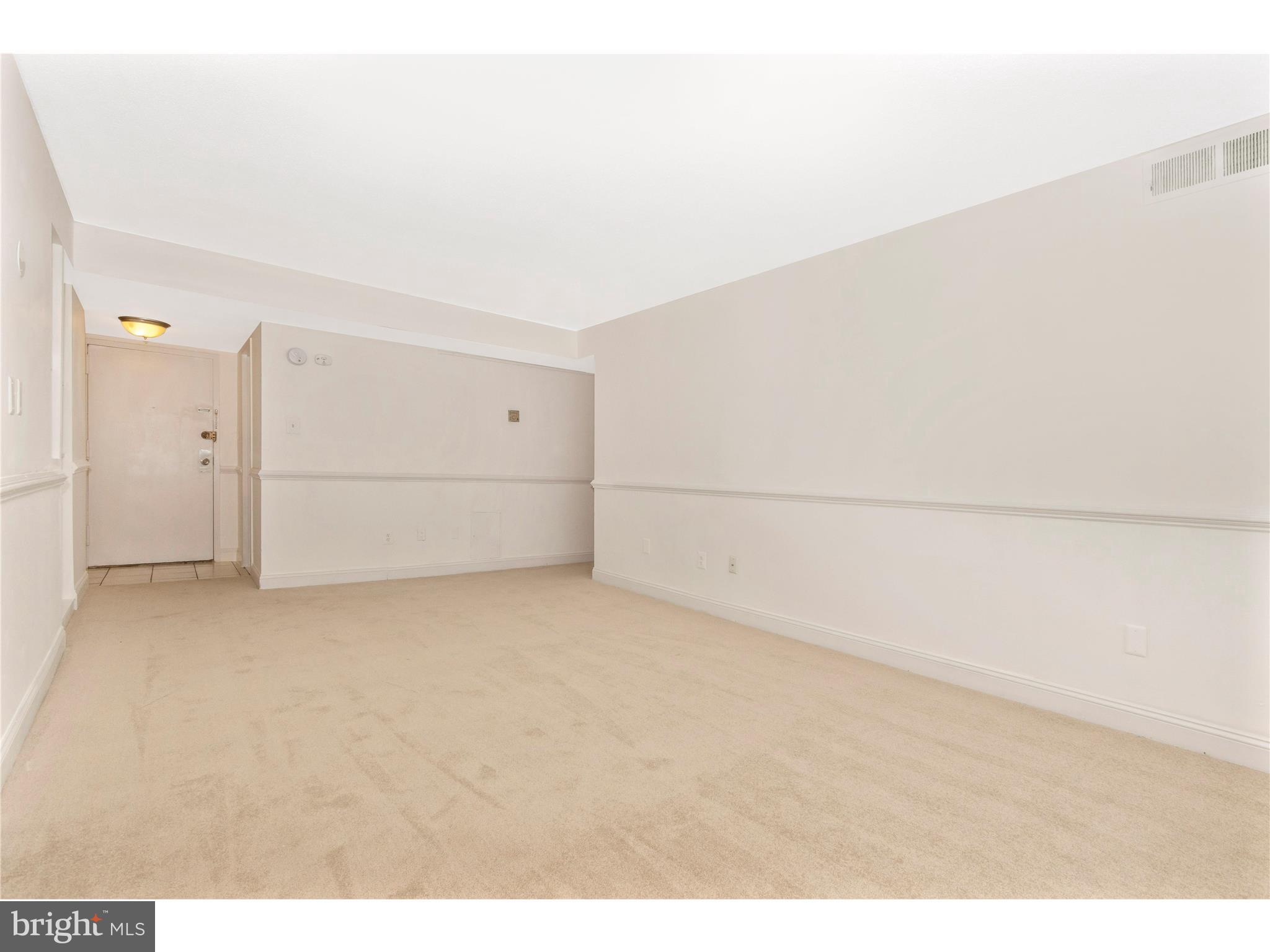 1836 Metzerott Road, Unit 510 Adelphi, MD 20783 - Photo 17 of 52 Living Room