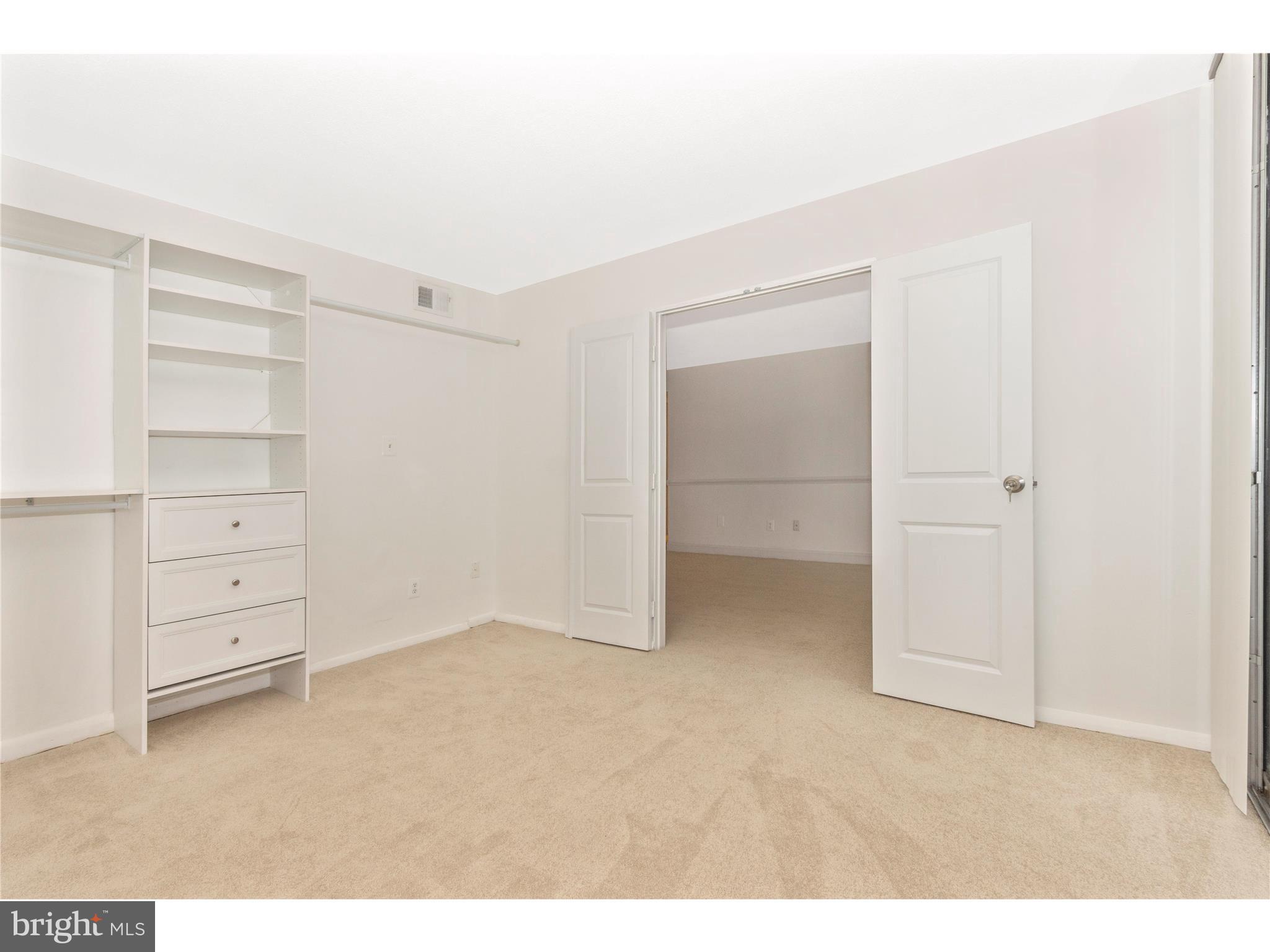 1836 Metzerott Road, Unit 510 Adelphi, MD 20783 - Photo 20 of 52 Den