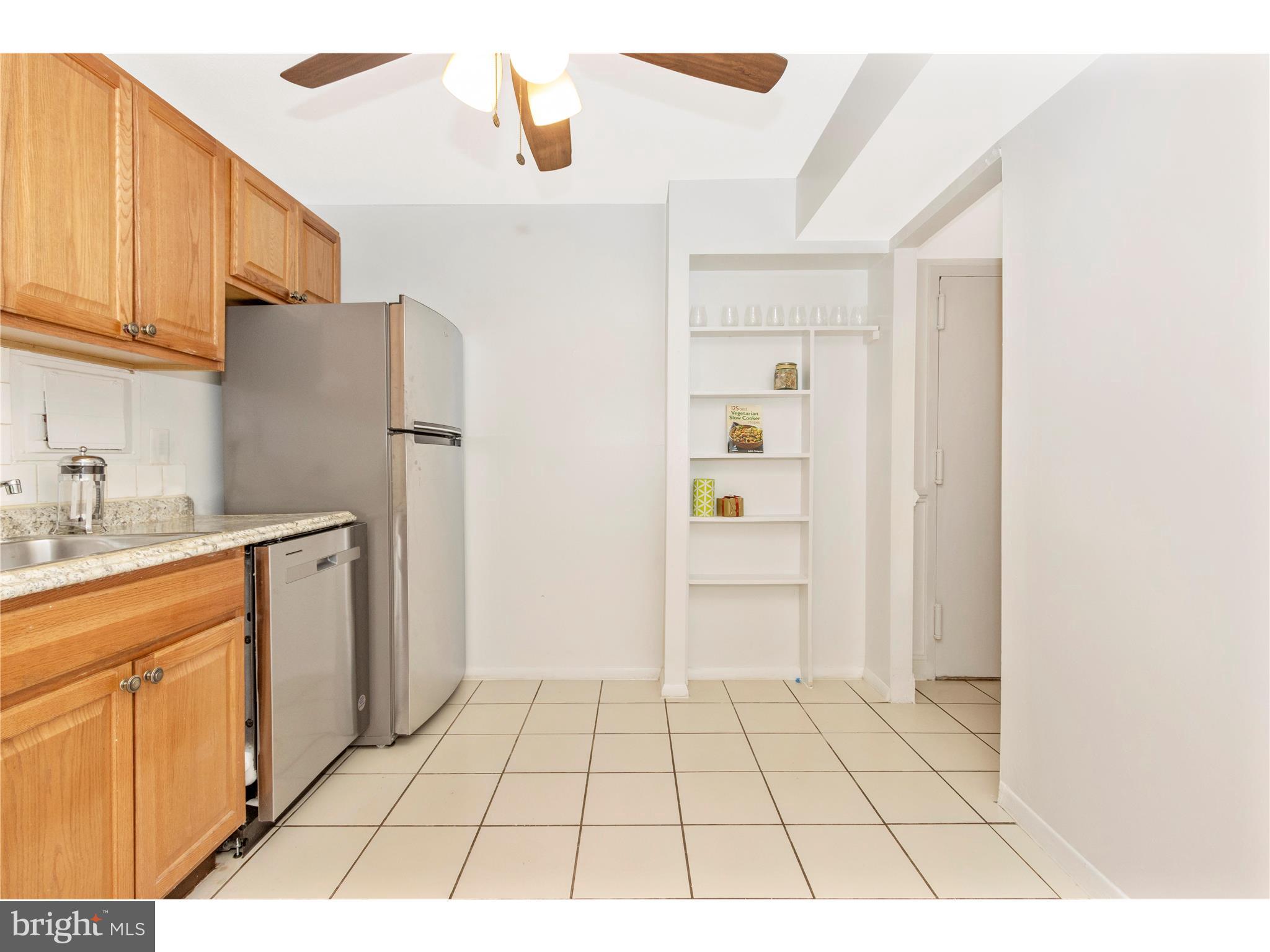 1836 Metzerott Road, Unit 510 Adelphi, MD 20783 - Photo 8 of 52 Kitchen