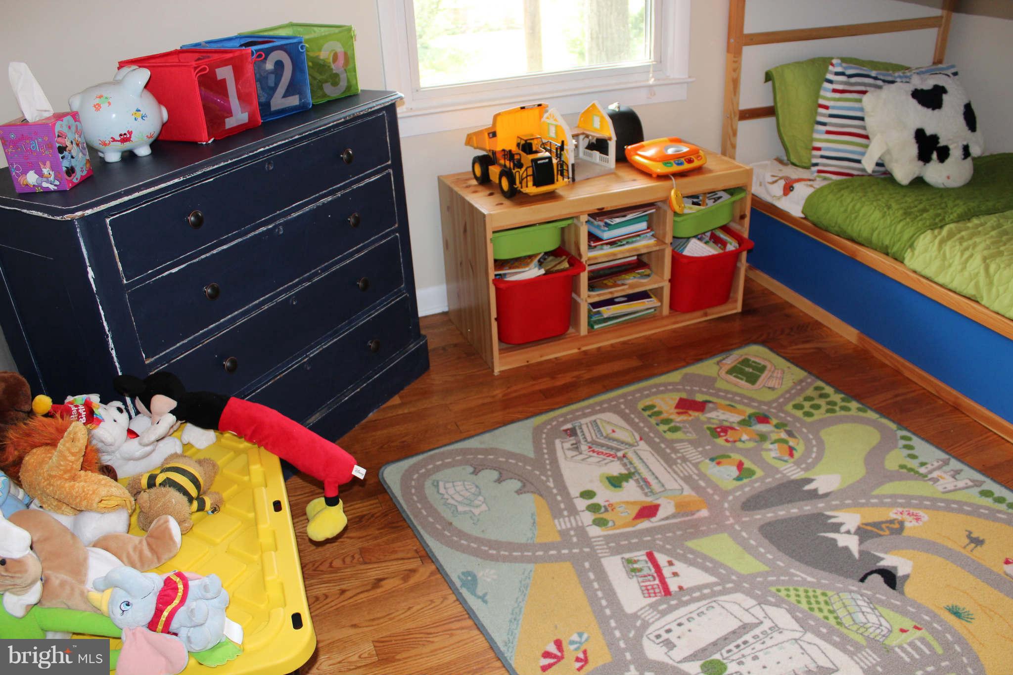8729 Oakleigh Road Baltimore, MD 21234 - Photo 21 of 30 Bedroom