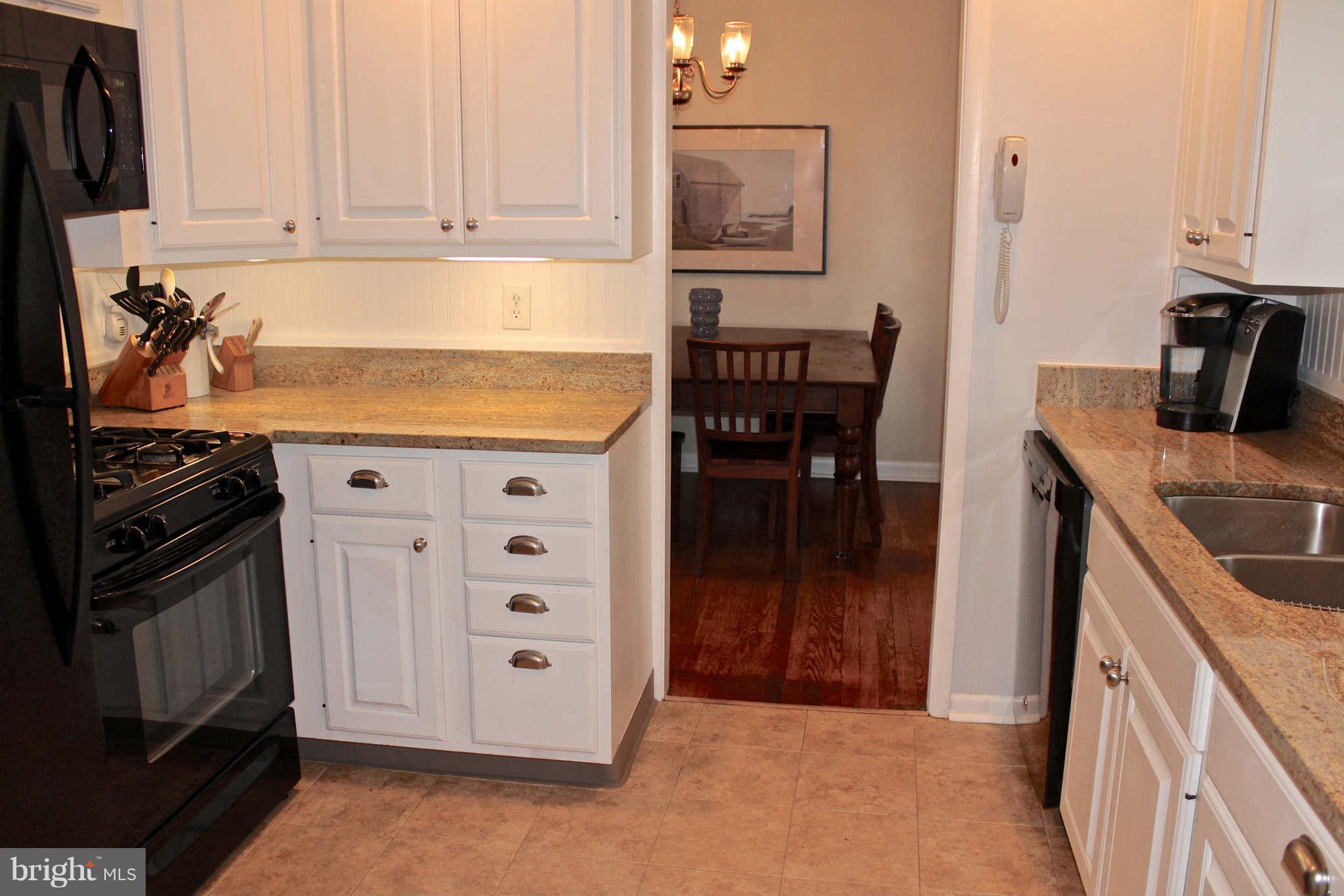 8729 Oakleigh Road Baltimore, MD 21234 - Photo 4 of 30 Kitchen