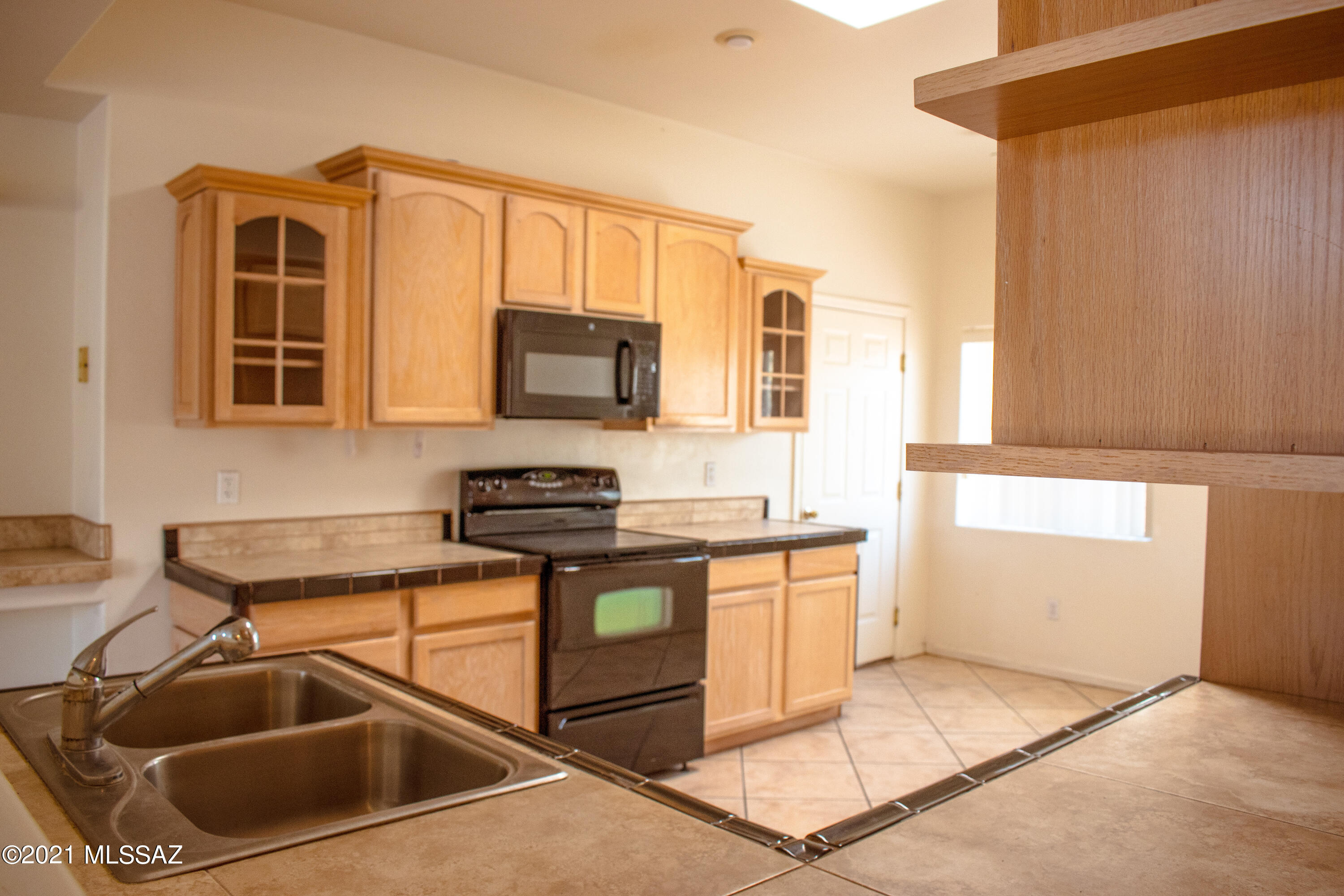 1151 Via Pulida Rio Rico, AZ 85648 - Photo 7 of 31