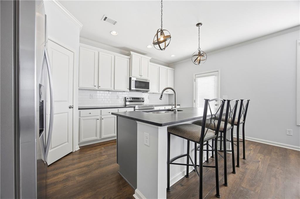 5414 Long Branch Way Flowery Branch, GA 30542 - Photo 10 of 29