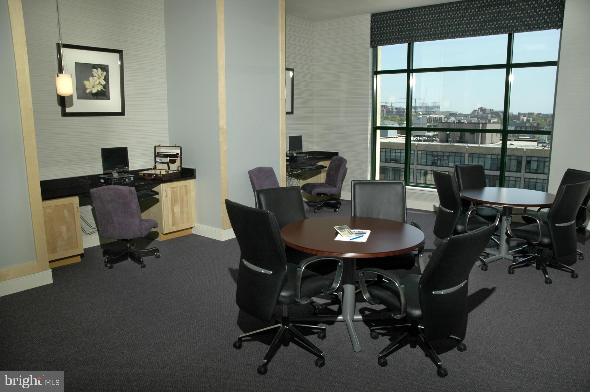 414 Water Street, Unit 2913 Baltimore, MD 21202 - Photo 6 of 10 Business Center Computers FAX/Printers Internet