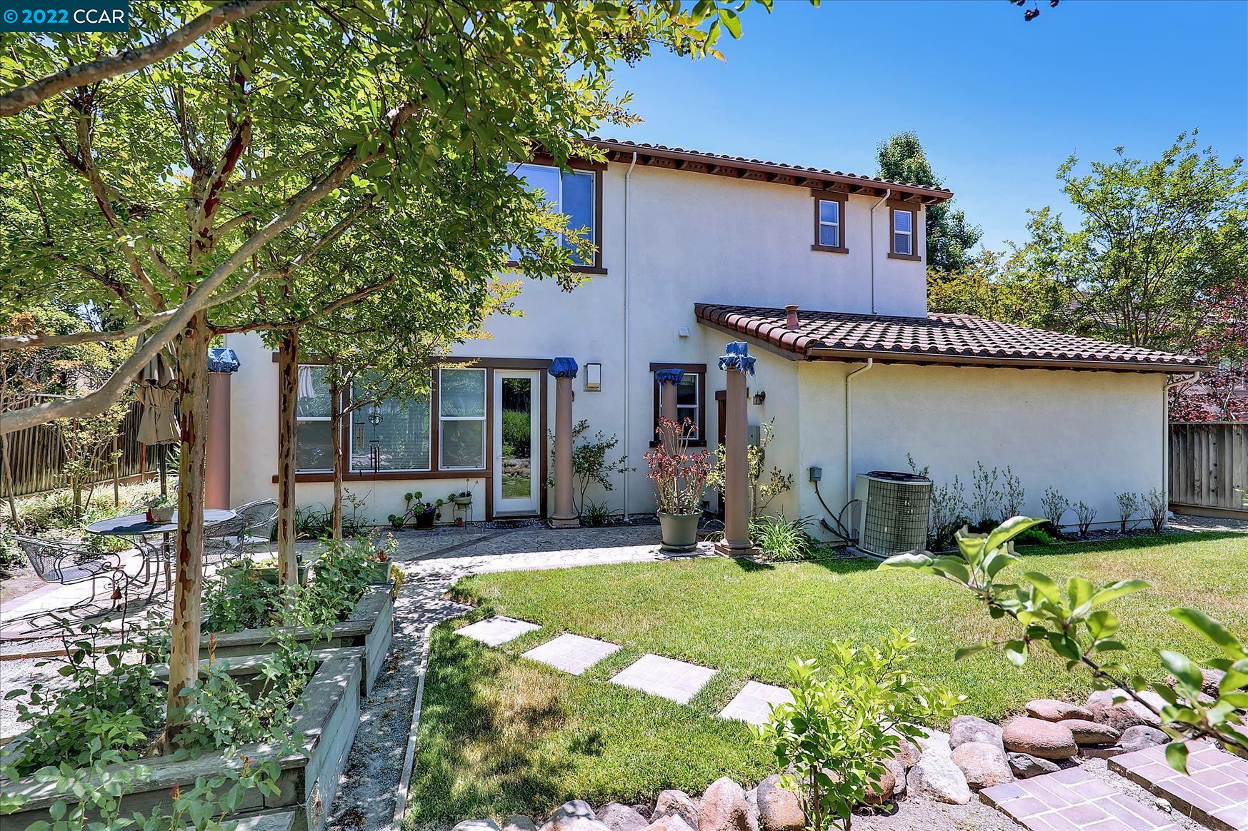 109 Elegans Court San Ramon, CA 94582 - Photo 12 of 41 front view of a house with a yard