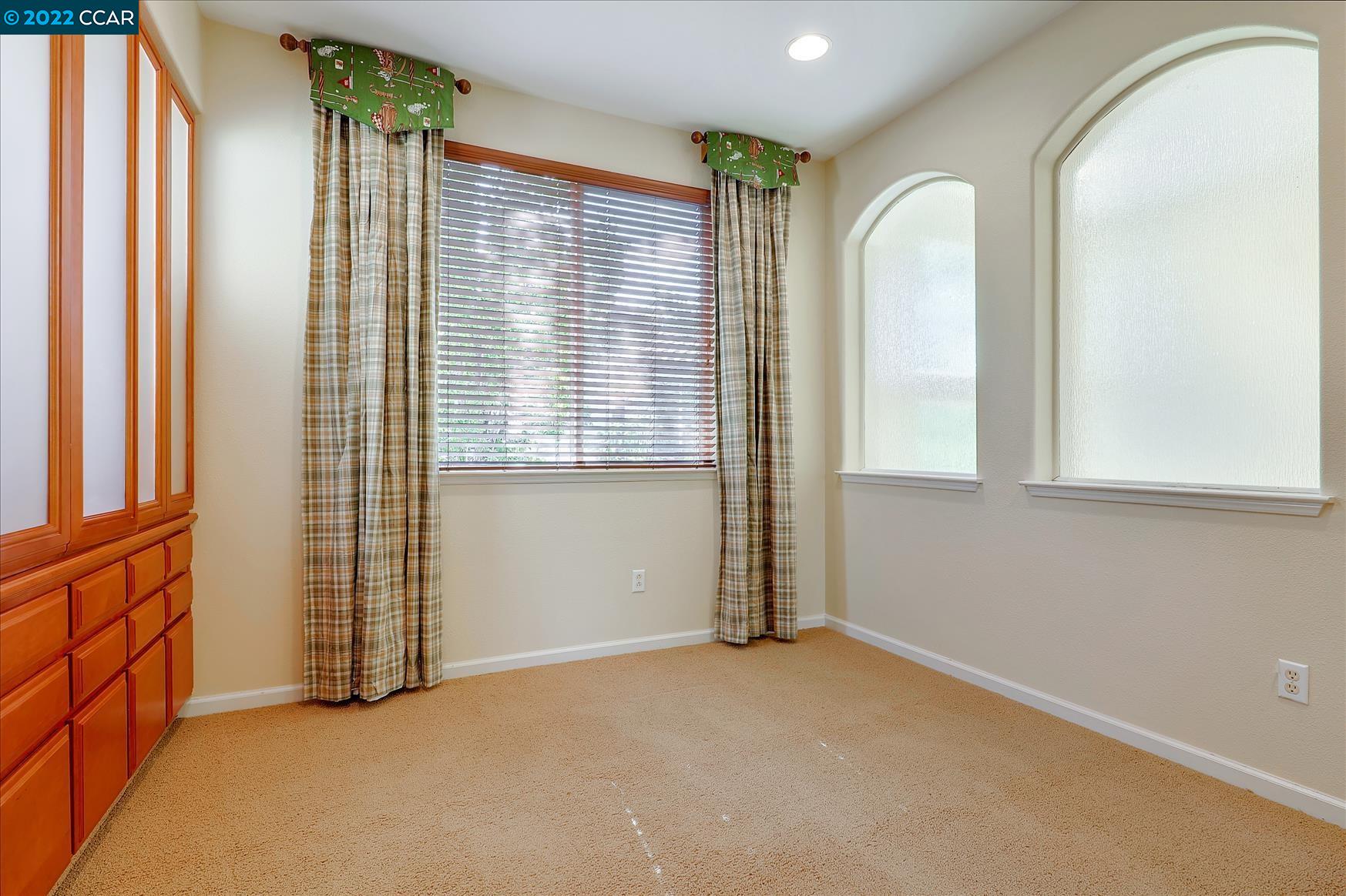 109 Elegans Court San Ramon, CA 94582 - Photo 27 of 41 an empty room with windows