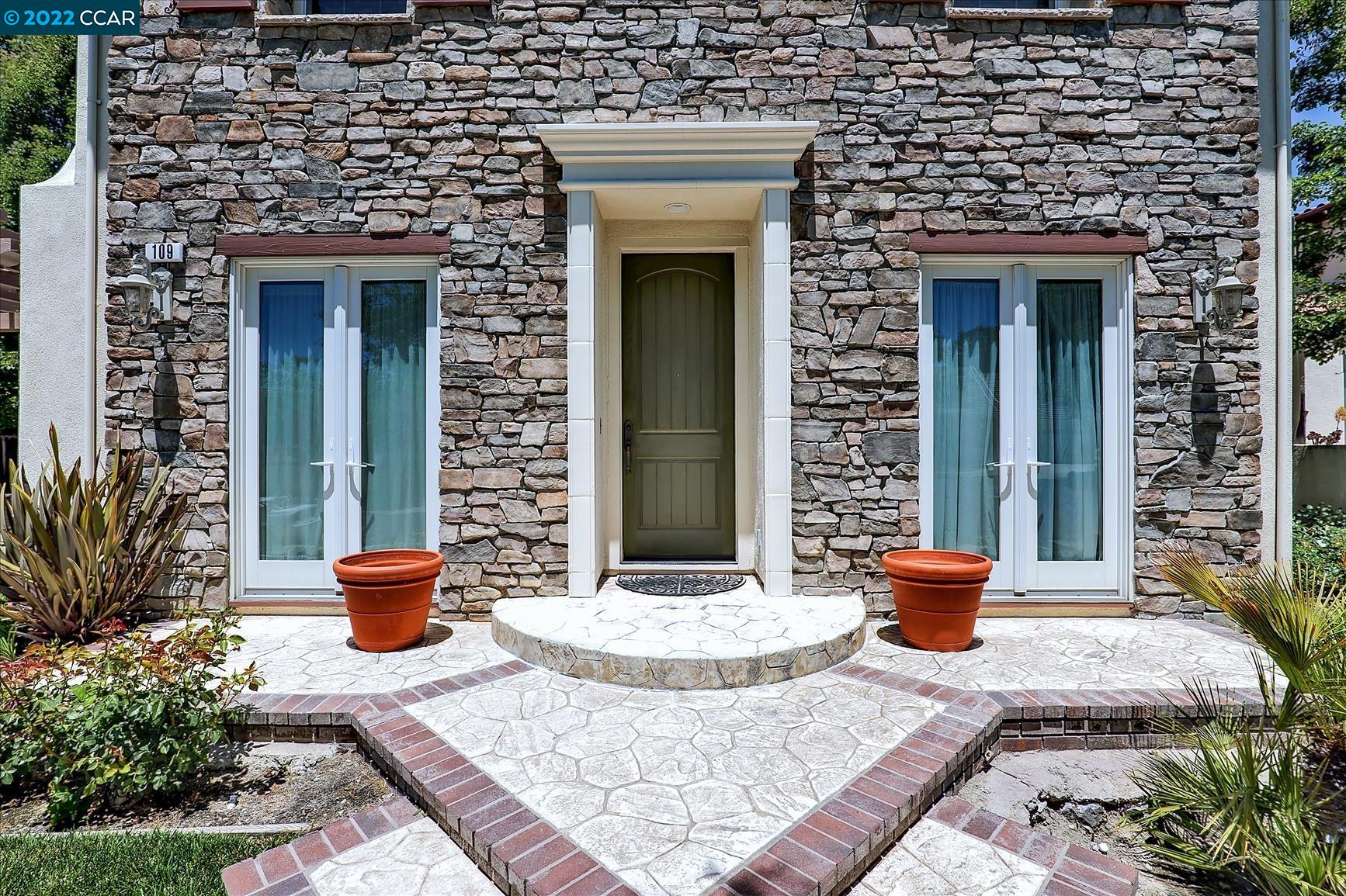 109 Elegans Court San Ramon, CA 94582 - Photo 4 of 41 a front view of a house with outdoor