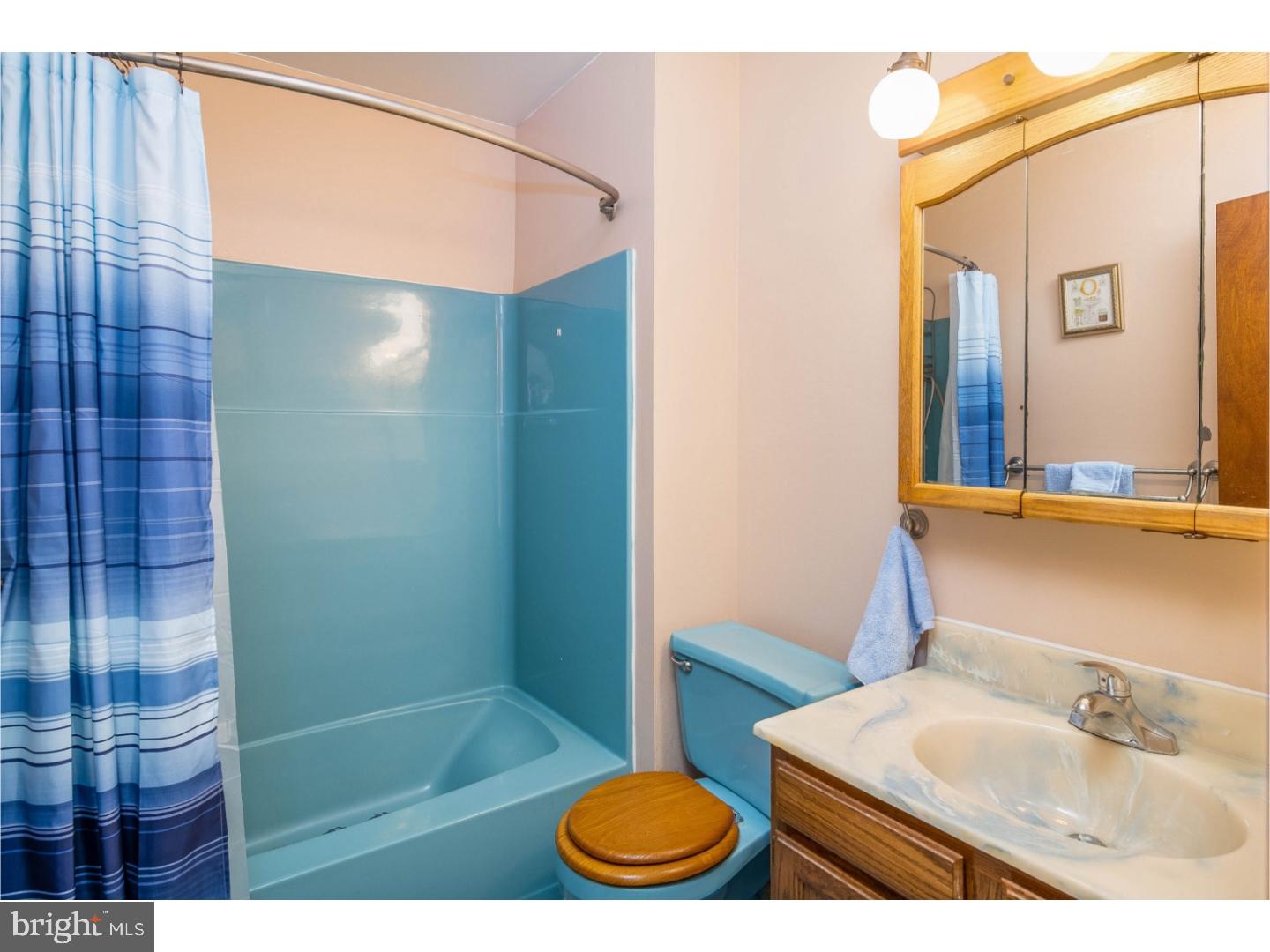 1040 Allentown Road Green Lane, PA 18054 - Photo 13 of 25
