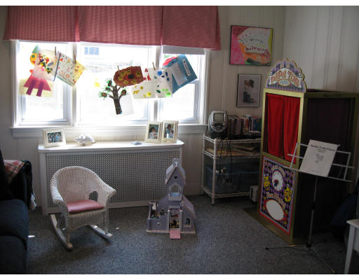 159 Aspen Road Swampscott, MA 01907 - Photo 11 of 23 Gallery Image 11