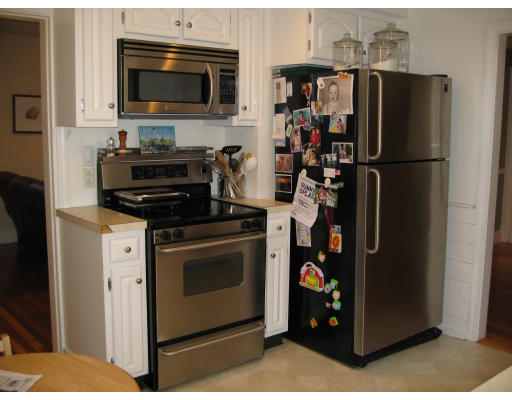 159 Aspen Road Swampscott, MA 01907 - Photo 7 of 23 Gallery Image 7