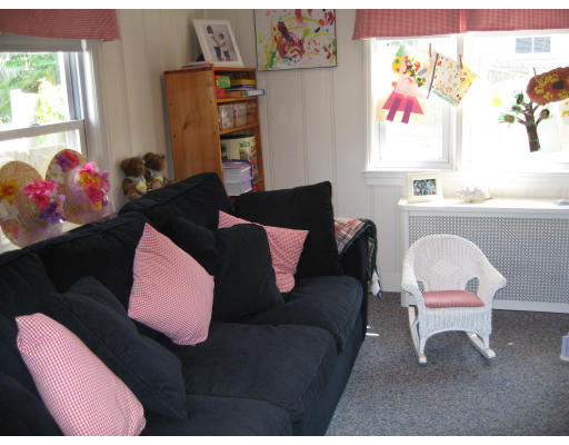 159 Aspen Road Swampscott, MA 01907 - Photo 10 of 23 Gallery Image 10
