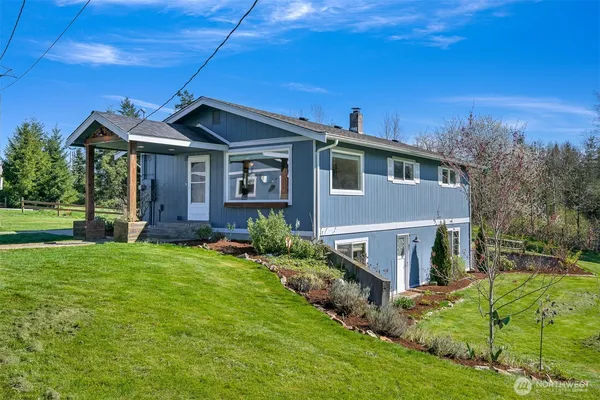 $760,000 | 8722 Valley View Road, Custer, WA 98240