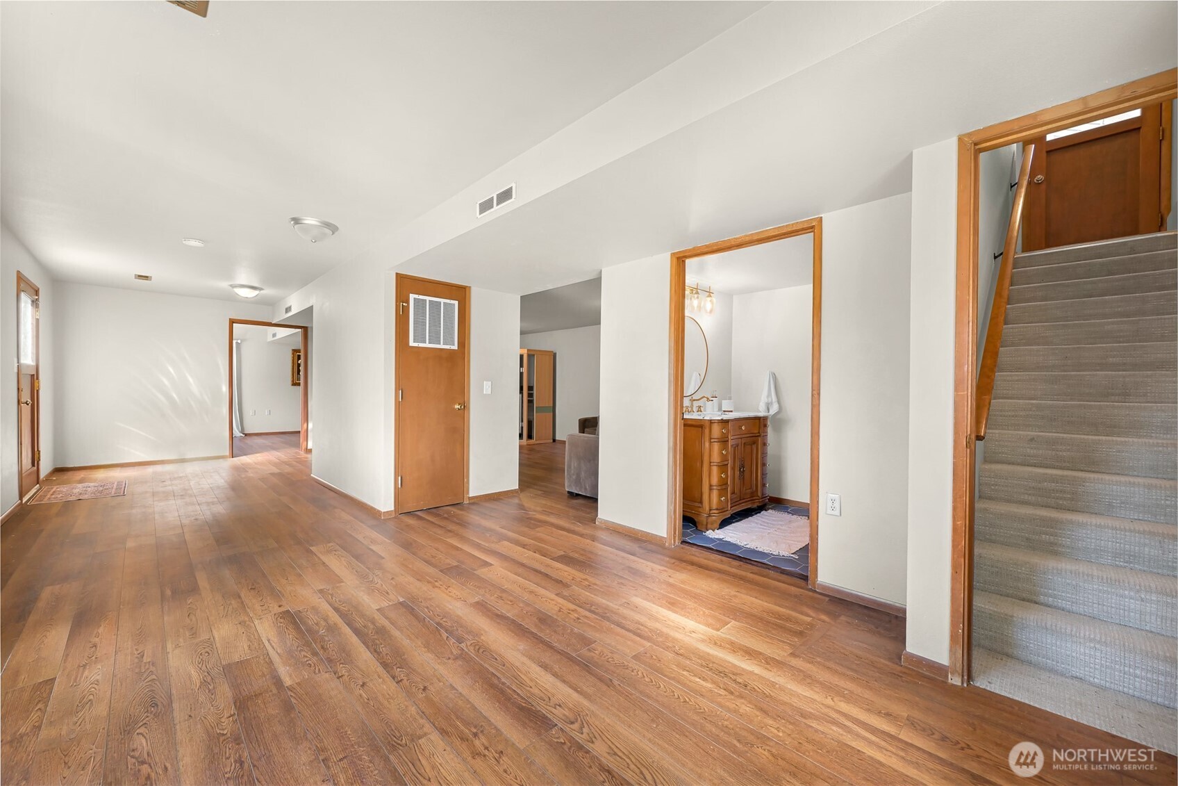 8722 Valley View Road Custer, WA 98240 - Photo 22 of 40