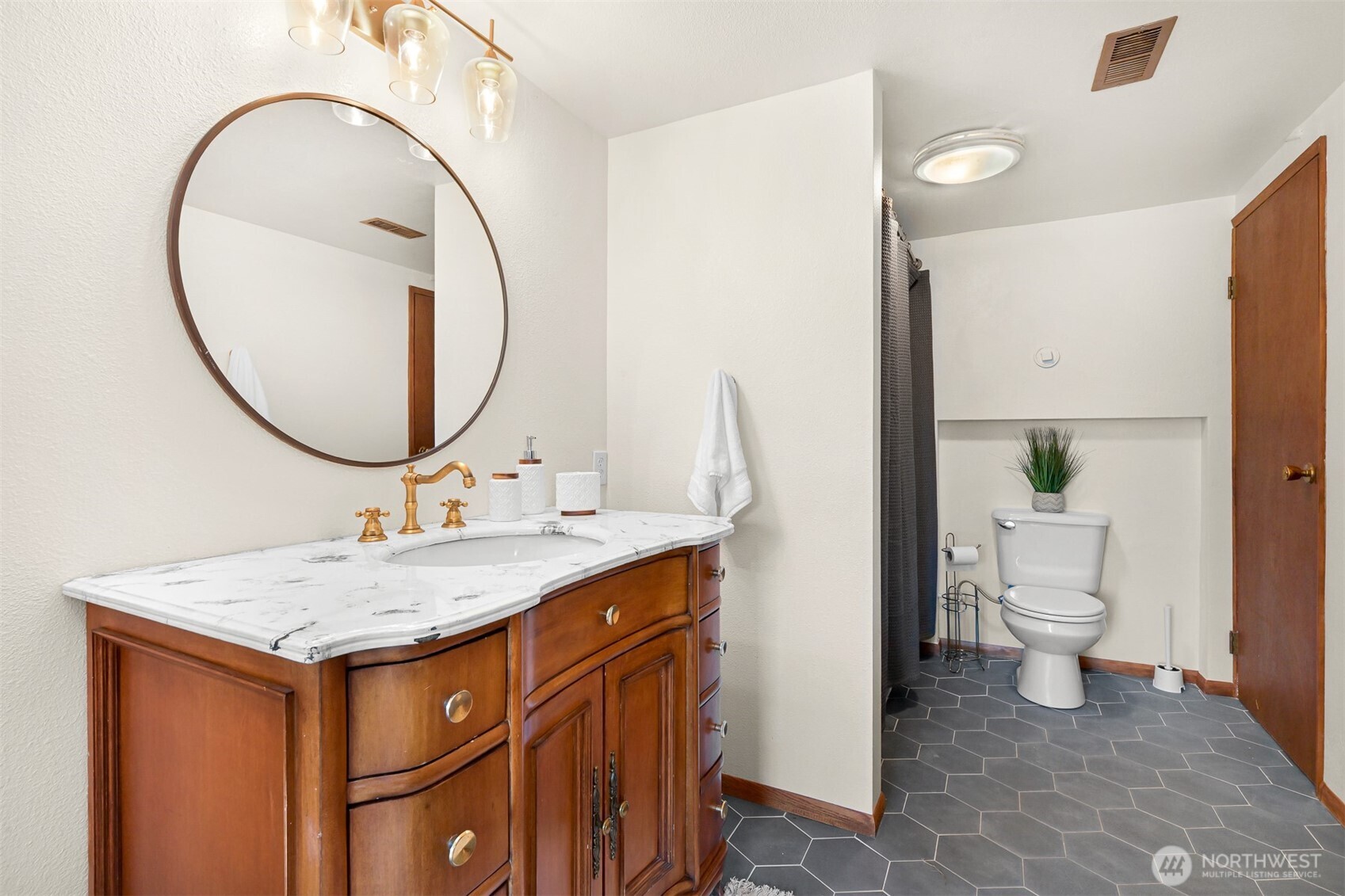 8722 Valley View Road Custer, WA 98240 - Photo 27 of 40