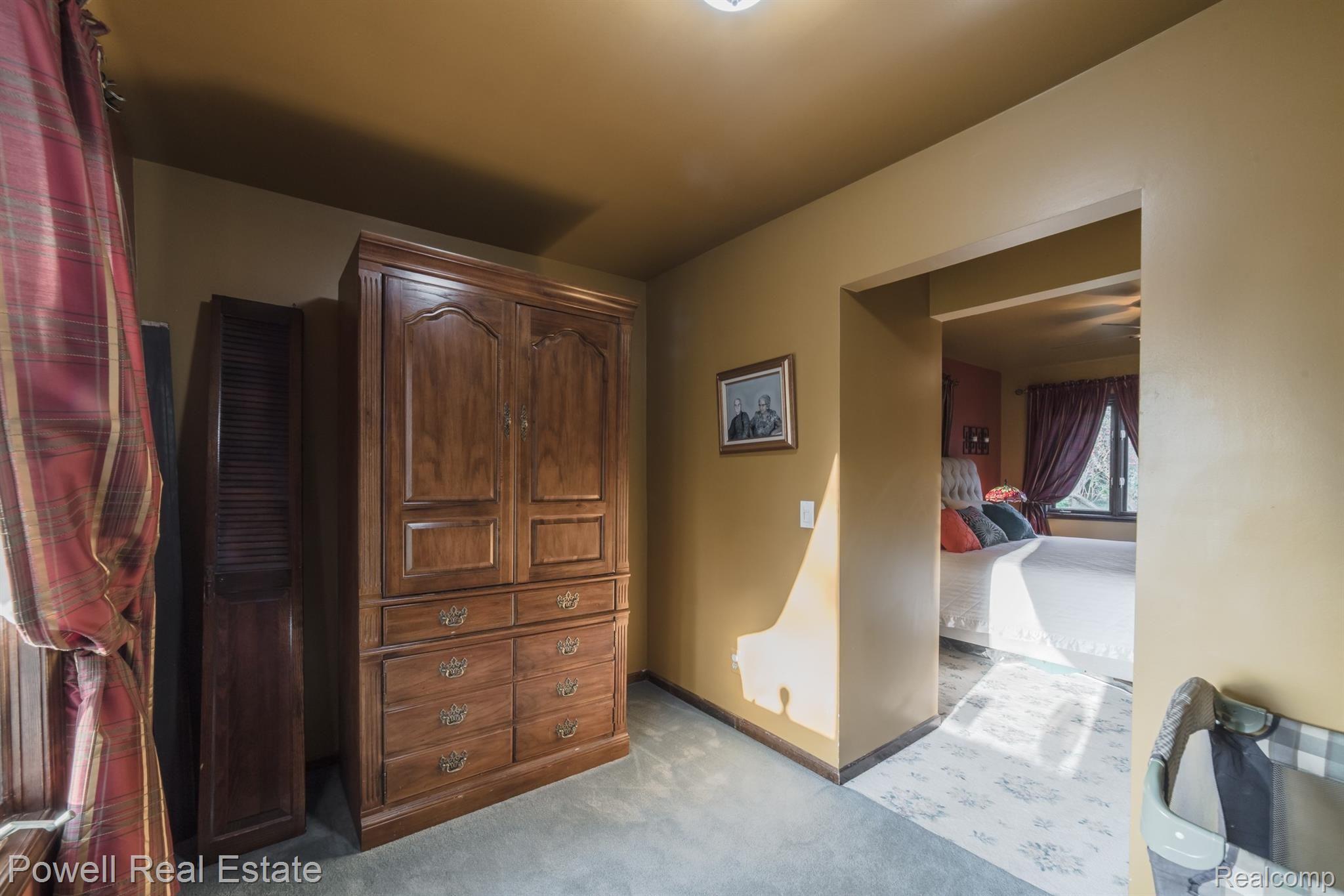 3967 Rochester Road Dryden, MI 48428 - Photo 17 of 27 SITTING AREA CONNECTED TO MASTER