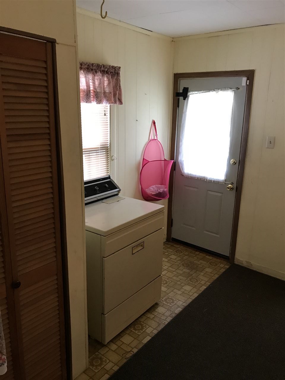 911 South Ransom Lane Bloomington, IN 47403 - Photo 11 of 22