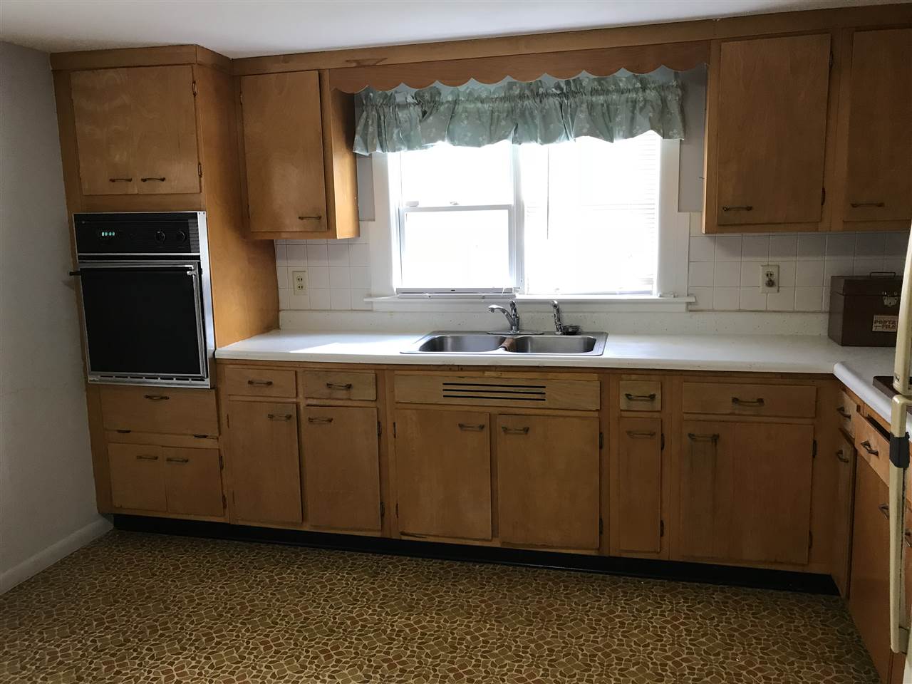 911 South Ransom Lane Bloomington, IN 47403 - Photo 15 of 22