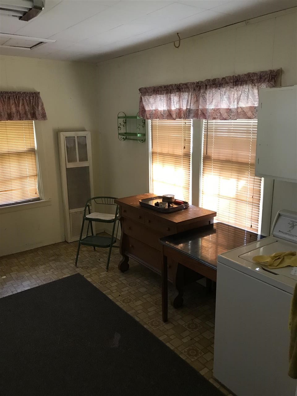 911 South Ransom Lane Bloomington, IN 47403 - Photo 10 of 22