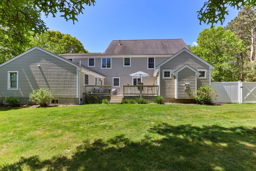 1 Anthony's Way Mashpee, MA 02649 - Photo 38 of 42
