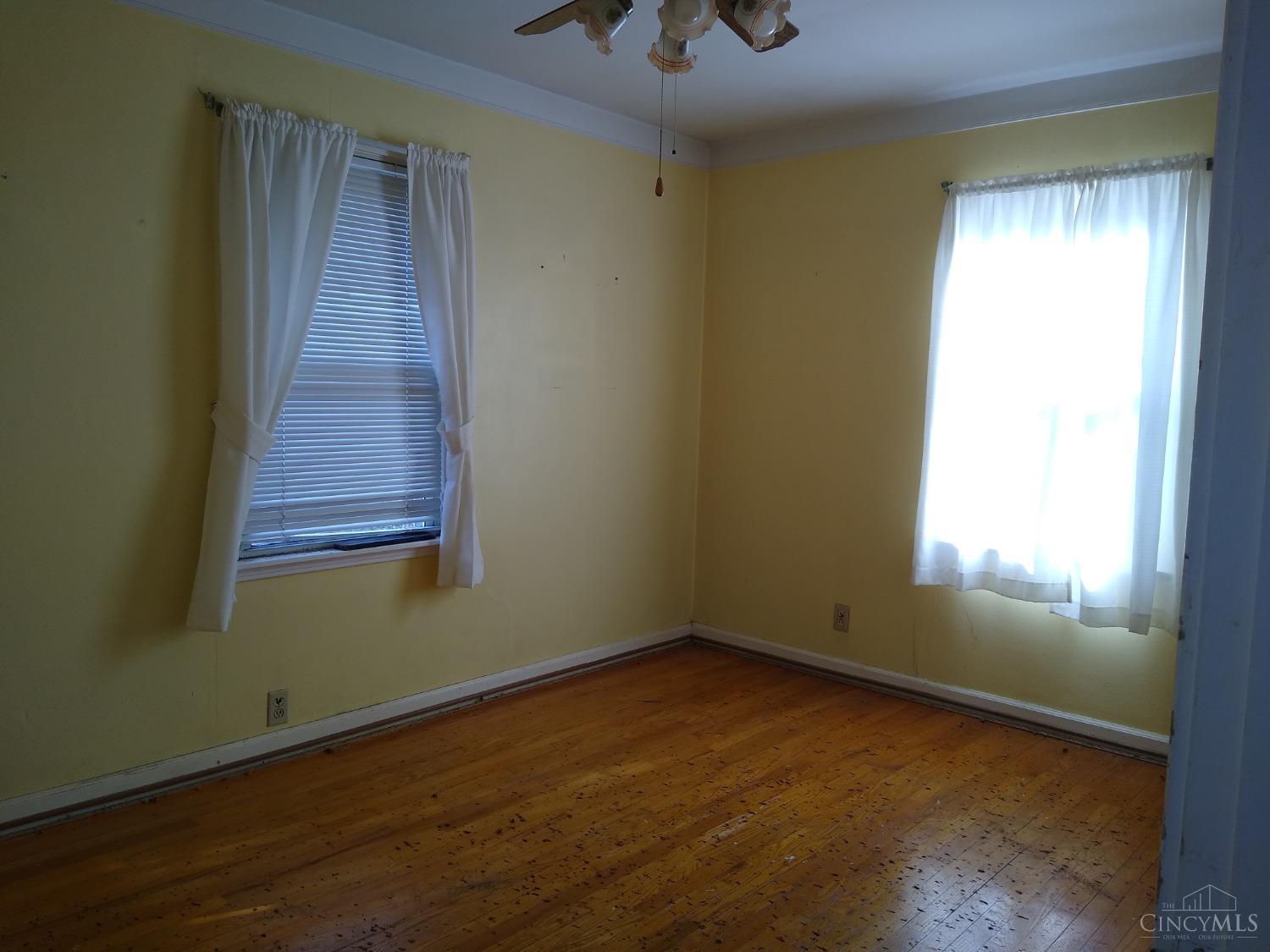 6211 Banning Road Cincinnati, OH 45239 - Photo 9 of 13 Gallery Image 9