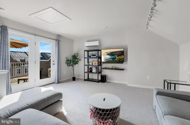 $635,000 | 1701 Autumn Maple Leaf Drive, Dumfries, VA 22026