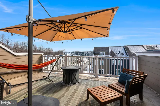 $635,000 | 1701 Autumn Maple Leaf Drive, Dumfries, VA 22026