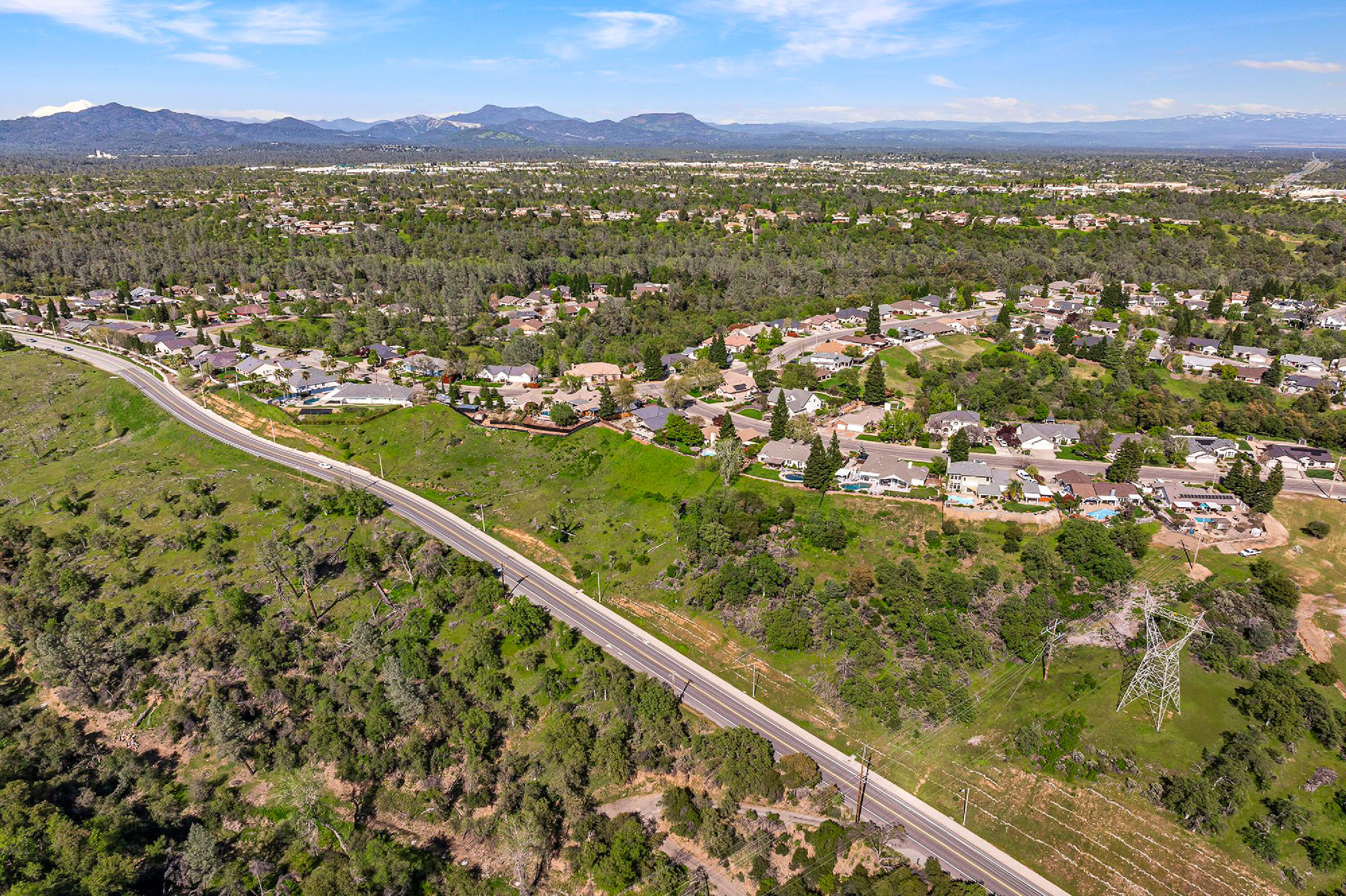 166 Quartz Hill Road Redding, CA 96003 - Photo 6 of 34 a view of city and mountain